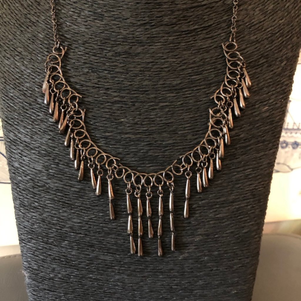 New Beautiful Chandelier Necklace
